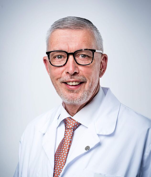 Doctor gynecologist Luciano Eggleston