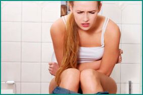 pain when urinating due to cystitis in women